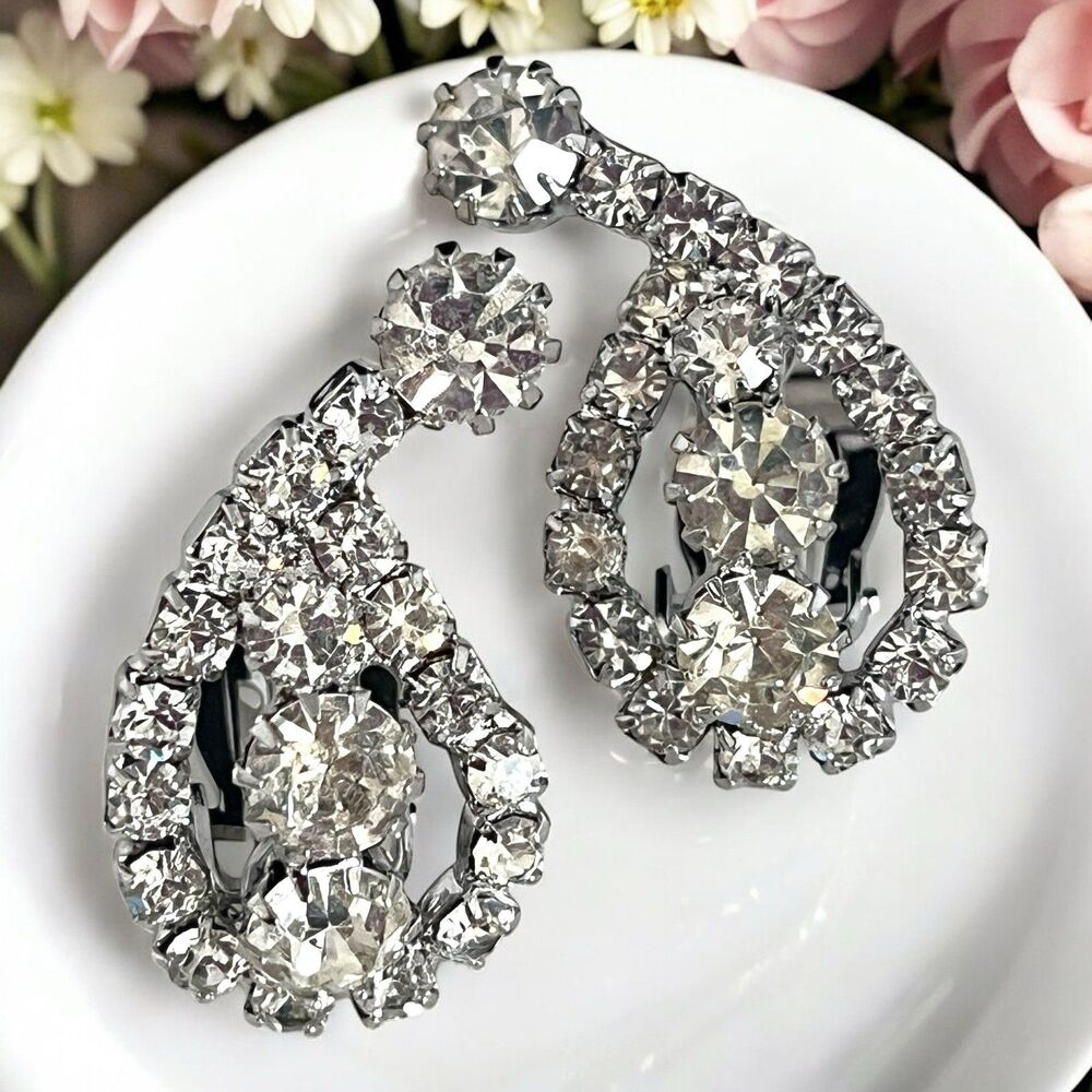 Vintage 1960s Rhinestone Drop Clip Earrings Silver Tone Openwork - 9U-1